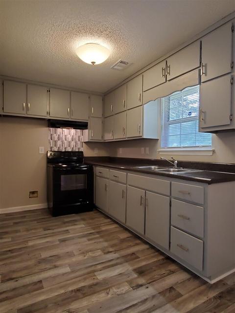 31 Spruce Dr, Mcdonough, GA 30253 photo 8
