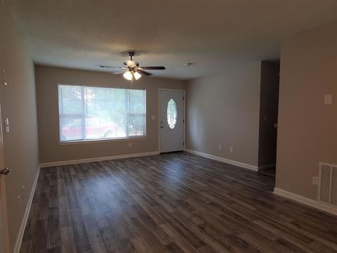 31 Spruce Dr, Mcdonough, GA 30253 photo 5