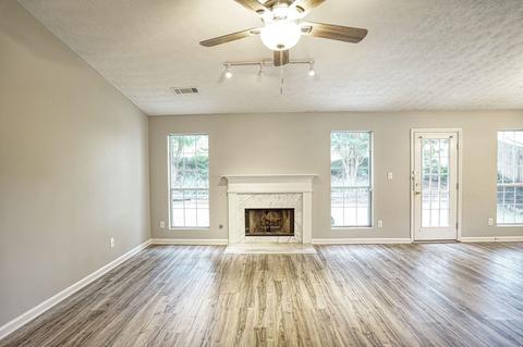 3279 Roundfield Cir, Duluth, GA 30096 photo 3
