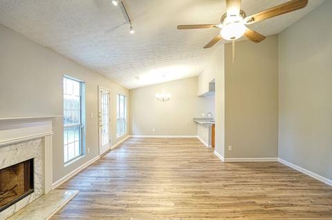 3279 Roundfield Cir, Duluth, GA 30096 photo 5
