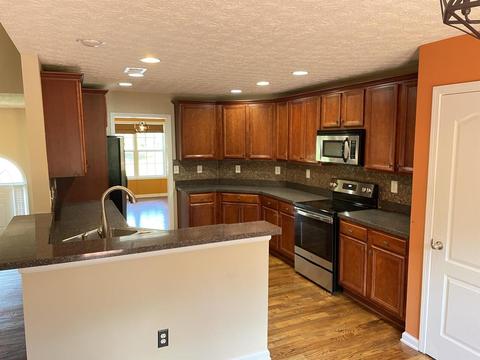 595 Clearbrook Dr, Covington, GA 30016 photo 9
