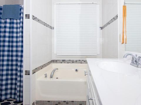 317 Trae Ct, Hampton, GA 30228 photo 9