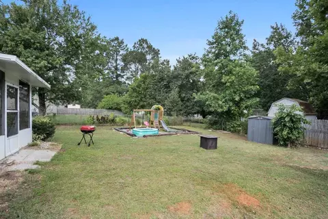 144 Hampton Oaks Dr, Hampton, GA 30228 photo 12