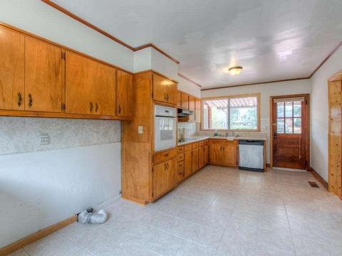 29 Woodlawn Ave, Hampton, GA 30228 photo 5