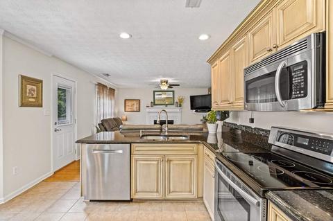 305 Darnell Ct, Hampton, GA 30228 photo 20
