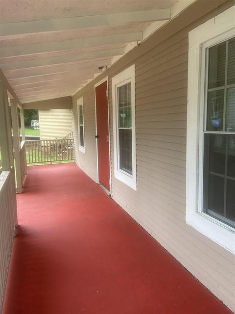206 Gardner St, Lagrange, GA 30241 photo 2