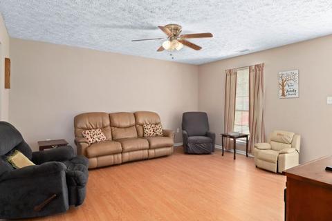 110 Fox St, Springfield, GA 31329 photo 3