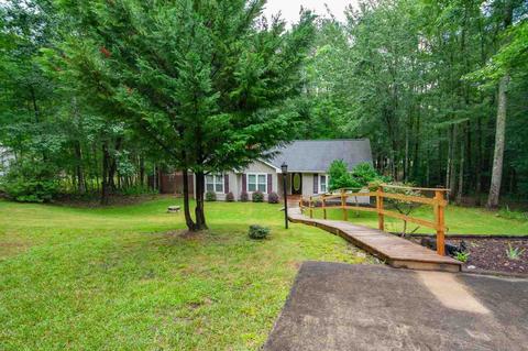 439 Waterview Dr, Lagrange, GA 30240 photo 2