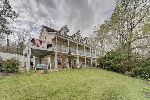 332 Roberts Point Rd, Jackson, GA 30233 photo 1