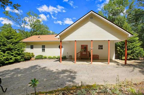391 Lora Dr, Warne, NC 28909 photo 6