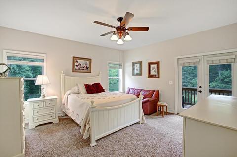 391 Lora Dr, Warne, NC 28909 photo 33