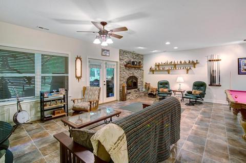 391 Lora Dr, Warne, NC 28909 photo 40