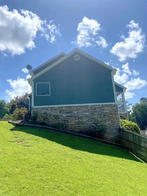 307 Crest Pointe, Bremen, GA 30110 photo 3
