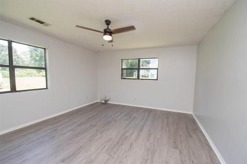 401 12 Cooley Rd, Lagrange, GA 30241 photo 4