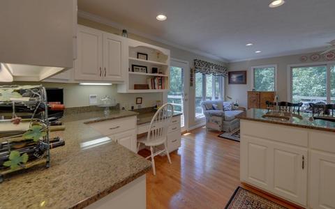 309 Robin Cir, Toccoa, GA 30577 photo 13