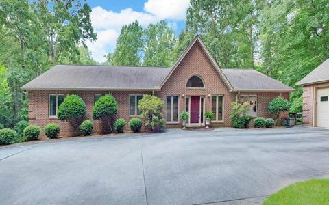 309 Robin Cir, Toccoa, GA 30577 photo 2