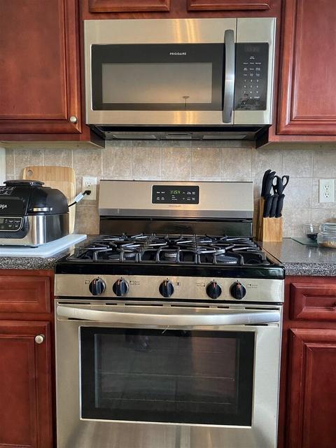 1933 Sawgrass Dr, Hampton, GA 30228 photo 17