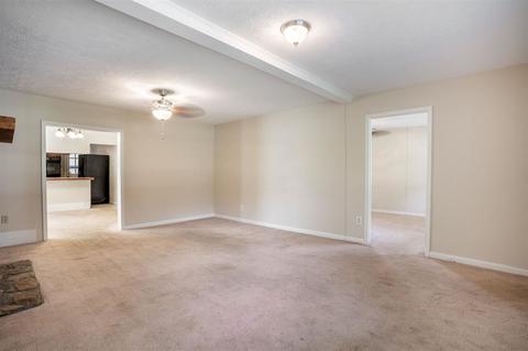 6069 Main St, Lula, GA 30554 photo 17