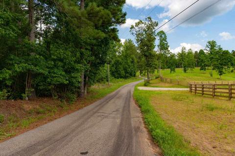54 Howell, White, GA 30184 photo 9