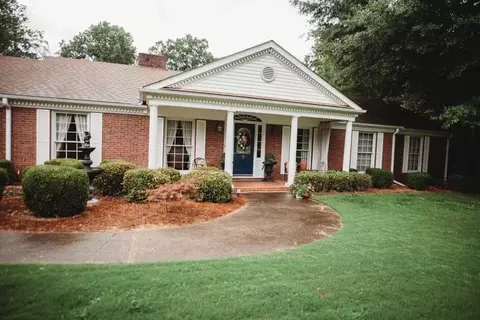 110 Pine St, Barnesville, GA 30204 photo 6