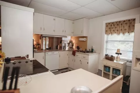 110 Pine St, Barnesville, GA 30204 photo 39