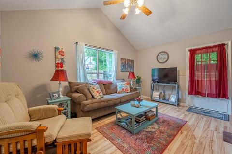 110 Demorest Courtyards Dr, Demorest, GA 30535 photo 3