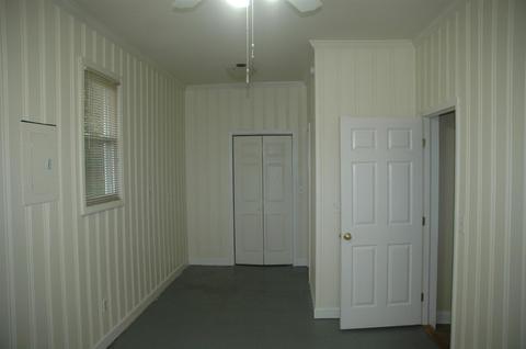 201 Springdale Dr, Lagrange, GA 30240 photo 9
