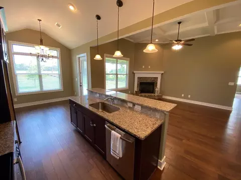104 Barnyard Way, Perry, GA 31069 photo 4