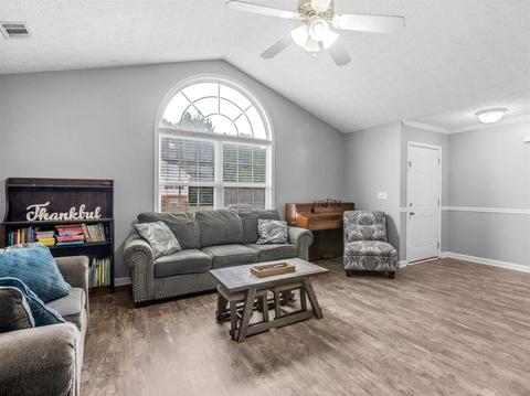 124 Post Oak Dr, Jackson, GA 30233 photo 5
