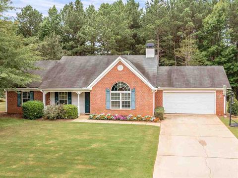 124 Post Oak Dr, Jackson, GA 30233 photo 1