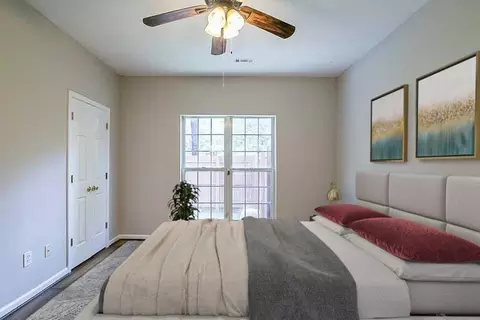 6693 Sunset Ct, Rex, GA 30273 photo 2