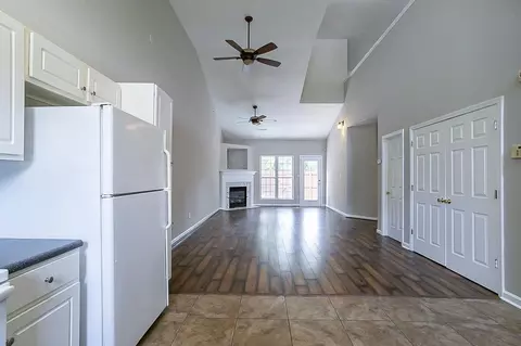 6693 Sunset Ct, Rex, GA 30273 photo 10