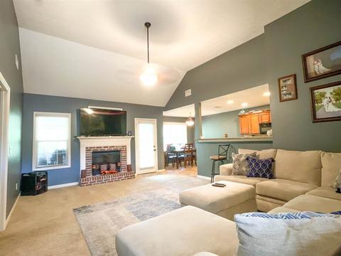 202 Perimeter Dr, Lagrange, GA 30240 photo 3