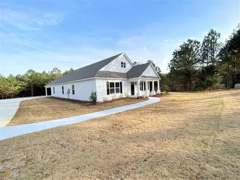 141 Burgess Rd, Lagrange, GA 30241 photo 3