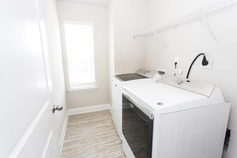 1021 Eldon Ln, Fairburn, GA 30213 photo 6
