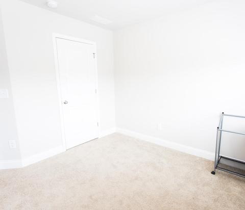 1021 Eldon Ln, Fairburn, GA 30213 photo 4