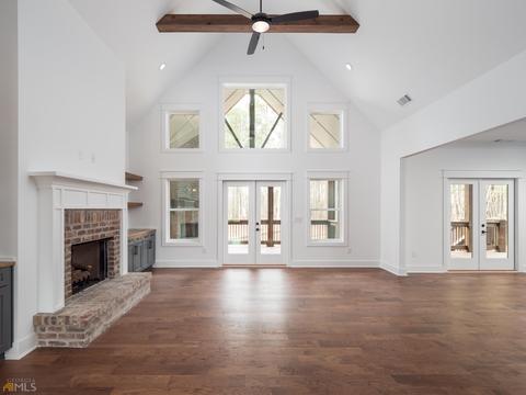 501 Crescent Dr, Forsyth, GA 31029 photo 8