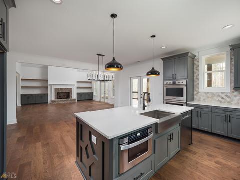 501 Crescent Dr, Forsyth, GA 31029 photo 14