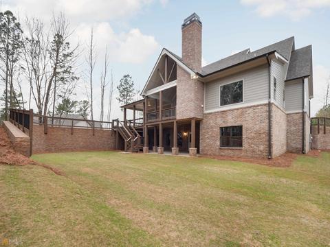 501 Crescent Dr, Forsyth, GA 31029 photo 4