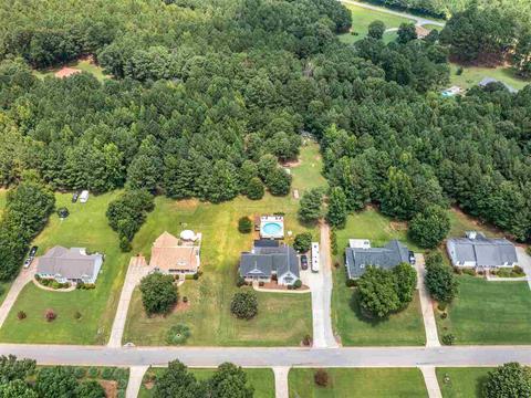 1122 Meadowview Dr, Jackson, GA 30233 photo 5