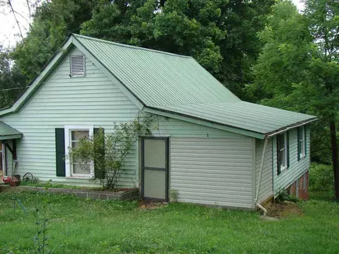 222 Cantrell Ln, Cornelia, GA 30531 photo 1