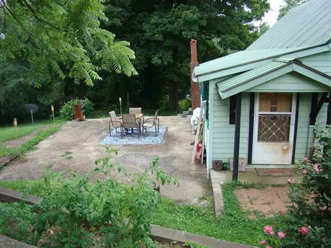 222 Cantrell Ln, Cornelia, GA 30531 photo 3