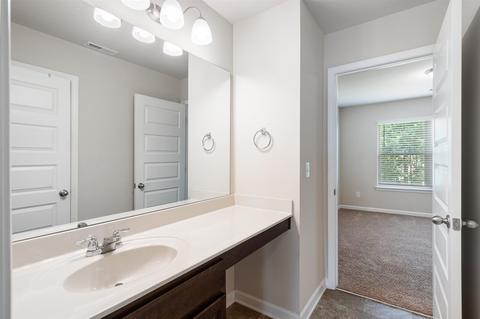 629 Toronto Cir, Hampton, GA 30228 photo 25