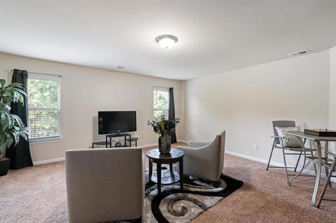 629 Toronto Cir, Hampton, GA 30228 photo 18