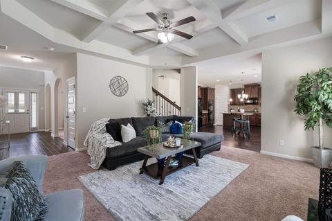 629 Toronto Cir, Hampton, GA 30228 photo 6