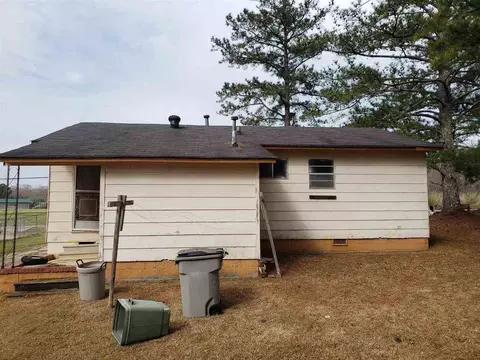 225 Niles St, Lagrange, GA 30241 photo 2