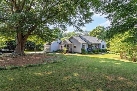 200 Meetsie Ct, Hampton, GA 30228 photo 2