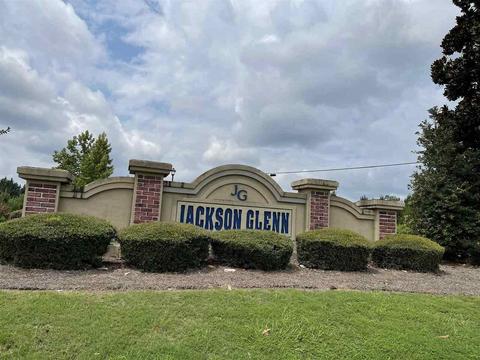 154 Roosevelt Blvd, Jackson, GA 30233 photo 2
