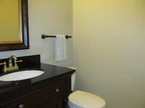 807 Camellia Dr, Lagrange, GA 30240 photo 11