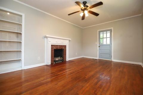 239 Beechwood Cir, Lagrange, GA 30240 photo 2